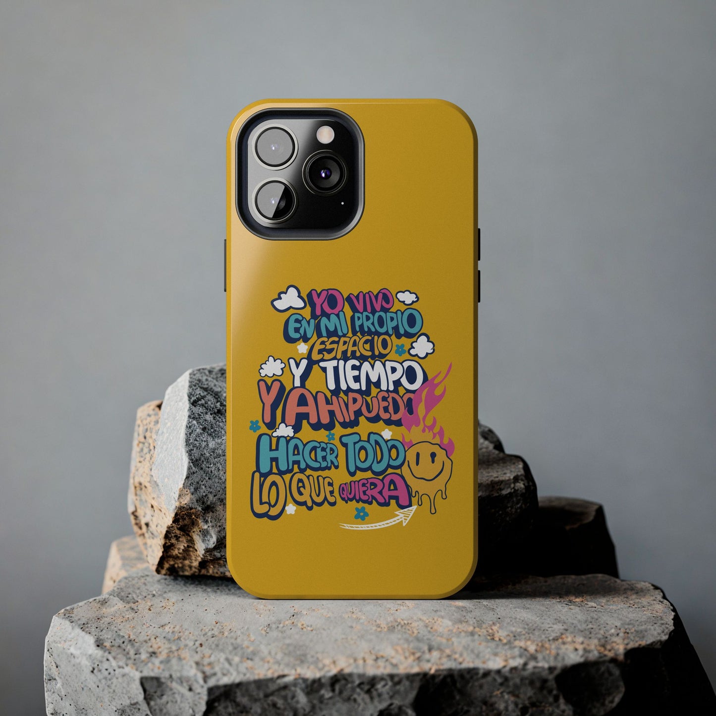 Funda para teléfono "Yo vivo en propio espacio y tiempo" - Amarillo