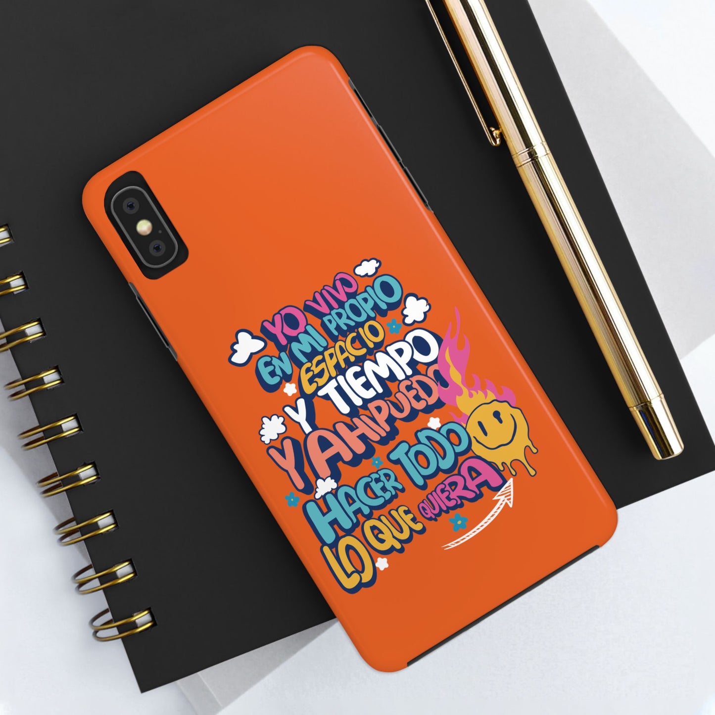 Funda para teléfono "Yo vivo en propio espacio y tiempo" - Naranja