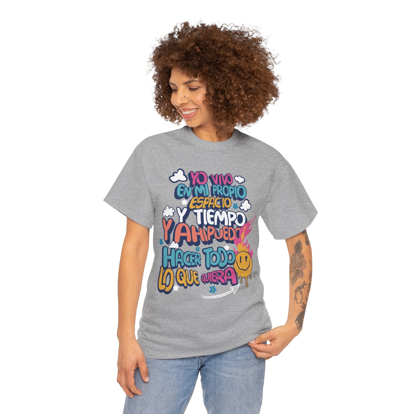 Playera Unisex "Yo vivo en mi propio espacio y tiempo"
