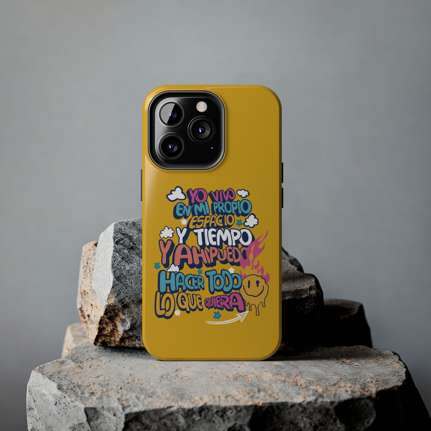 Funda para teléfono "Yo vivo en propio espacio y tiempo" - Amarillo