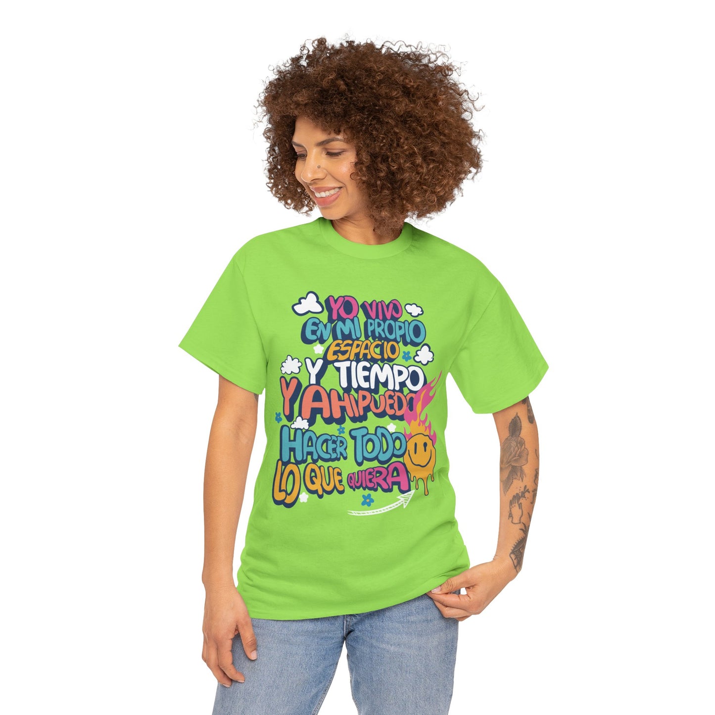 Playera Unisex "Yo vivo en mi propio espacio y tiempo"