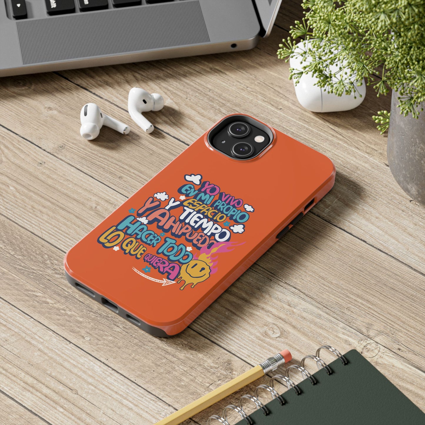 Funda para teléfono "Yo vivo en propio espacio y tiempo" - Naranja