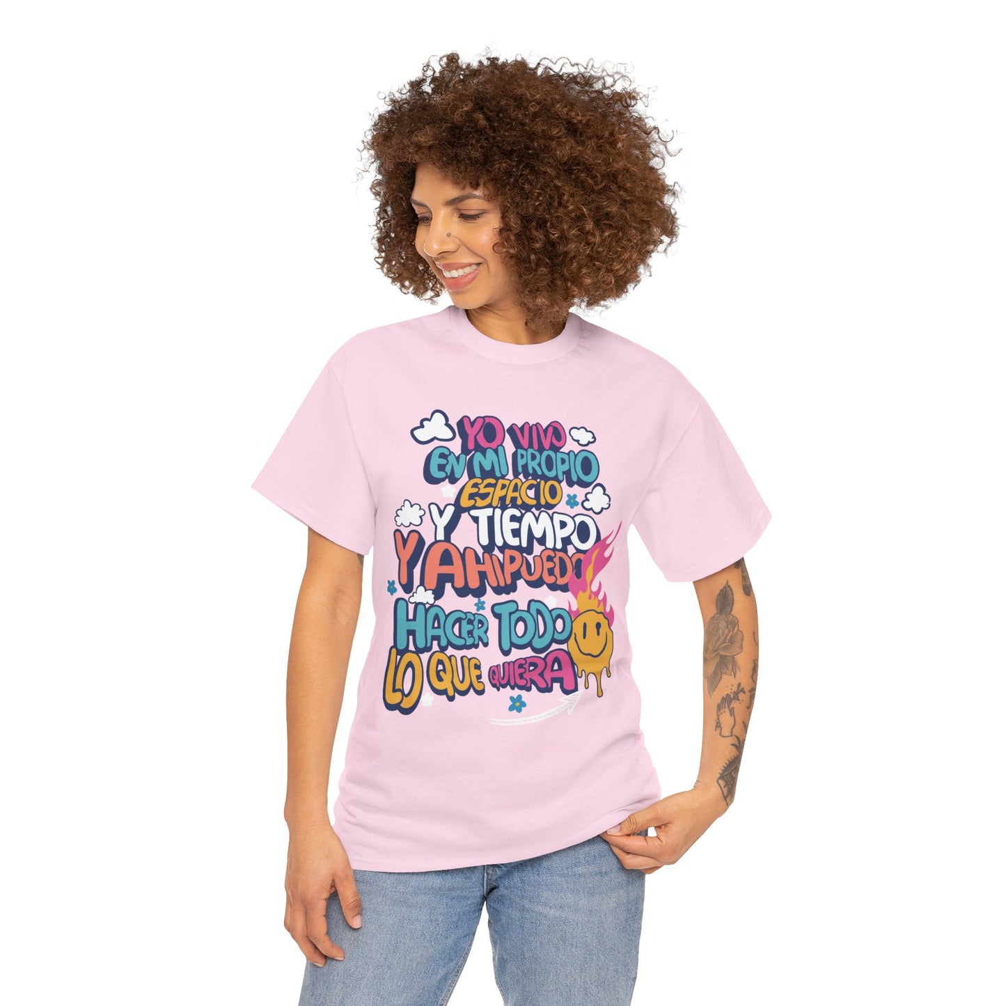 Playera Unisex "Yo vivo en mi propio espacio y tiempo"