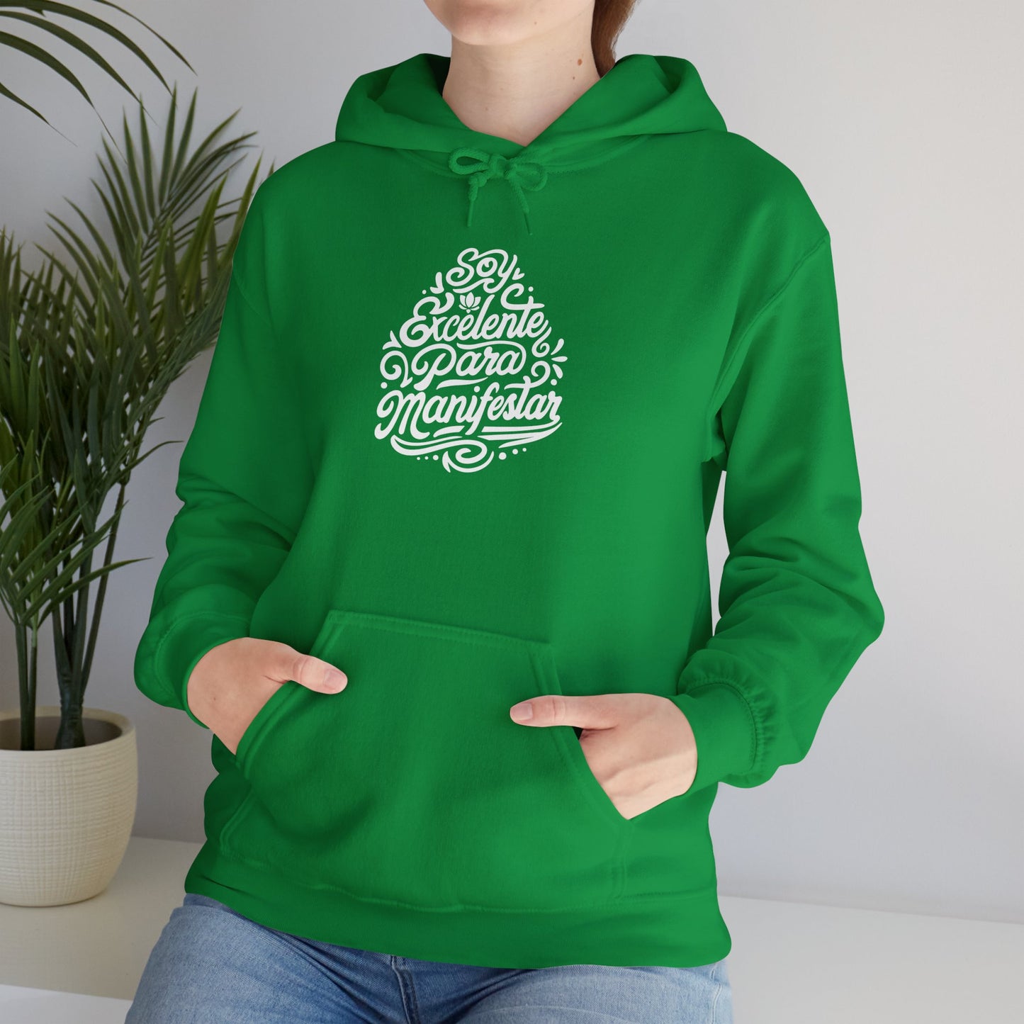 Sudadera con capucha unisex Heavy Blend™ "Soy excelente para Manifestar" - Celes Manifestación