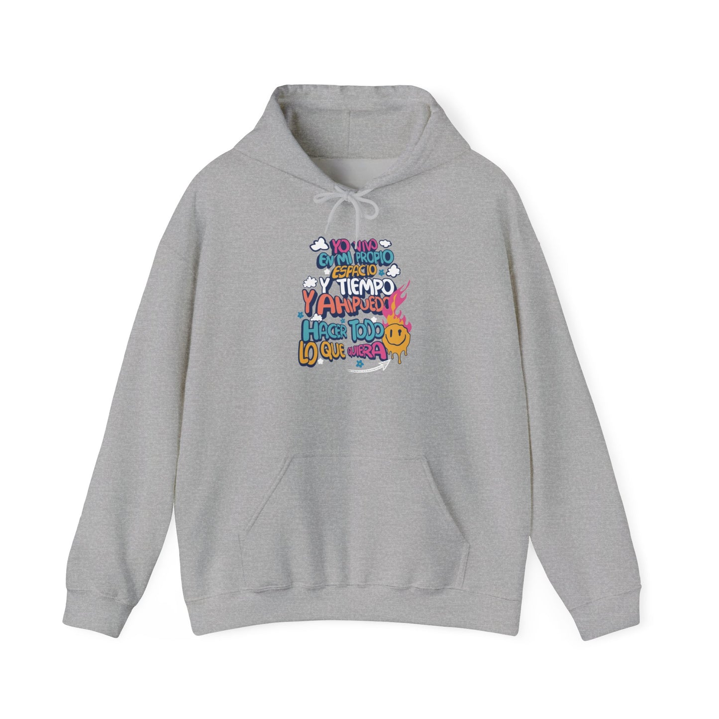 Sudadera con capucha unisex Heavy Blend™ "Yo vivo en mi propio espacio y tiempo" - Celes Manifestación